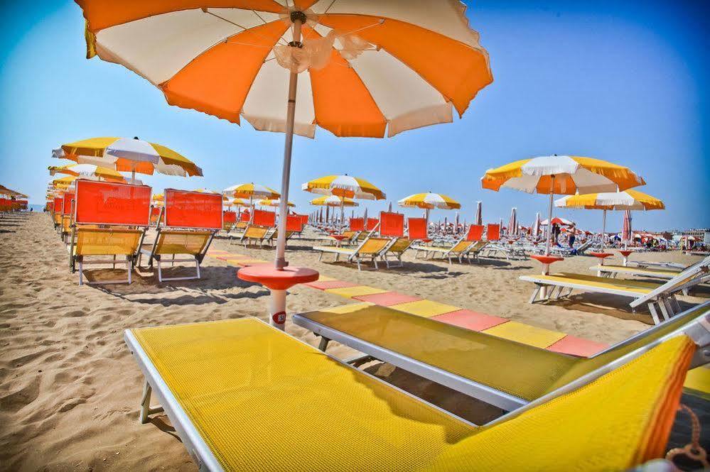 Hotel Pasha Lignano Sabbiadoro Eksteriør billede